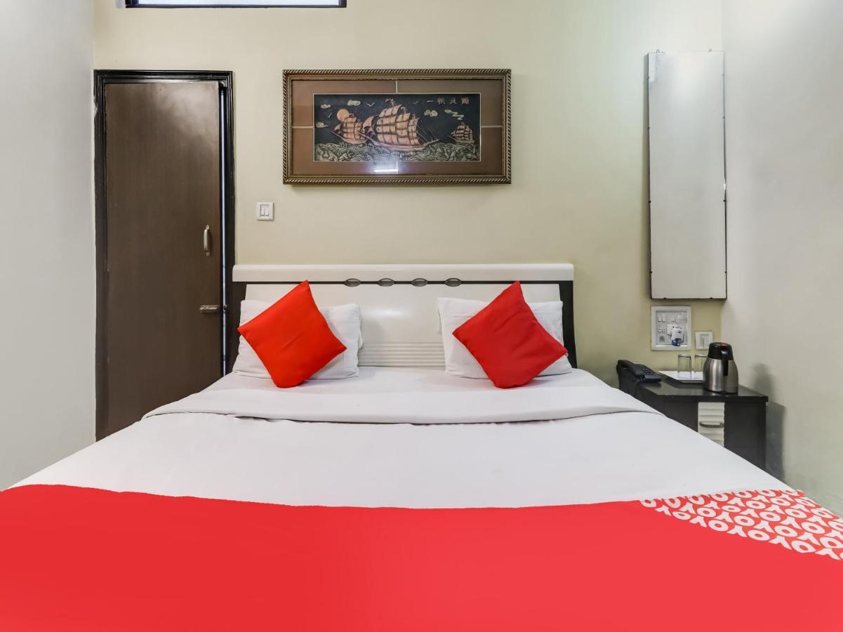 Oyo 82143 Green Park Sapan รานจี ภายนอก รูปภาพ