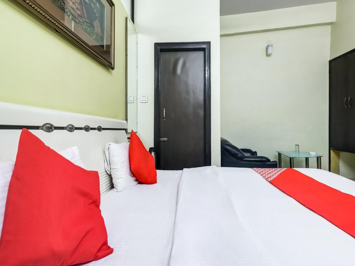 Oyo 82143 Green Park Sapan รานจี ภายนอก รูปภาพ